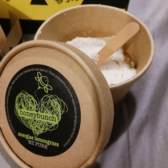 NEW!! HONEYBUNCH NATURALS NEW ZEALAND - Picture 8 of 12